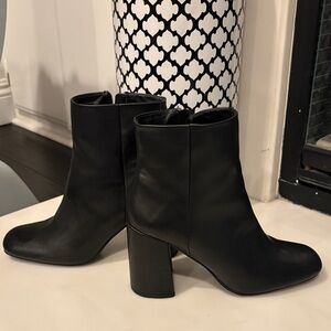 Madden Girl Classic Black Heeled Boots